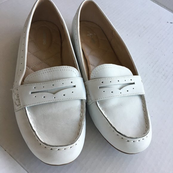 Lands End White Leather Slip On Penny Loafer Shoes - Picture 2 of 5